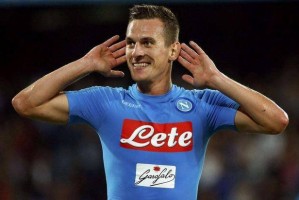  那不勒斯官宣续约当家射手奥斯梅恩  